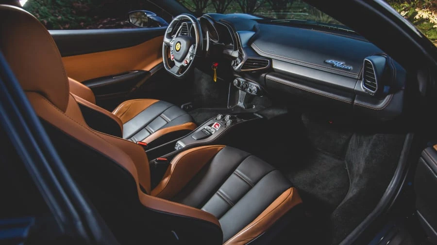 2013 Ferrari 458 Italia - Image 5 of 12