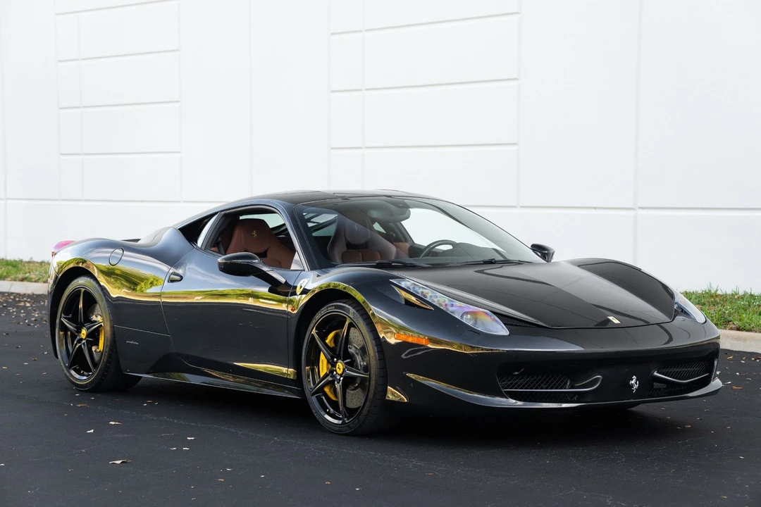 2013 Ferrari 458 Italia - Image 4 of 21
