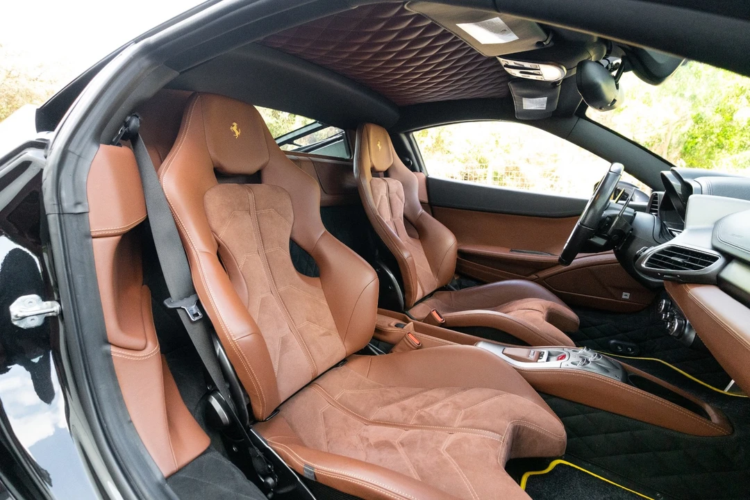 2013 Ferrari 458 Italia - Image 7 of 21