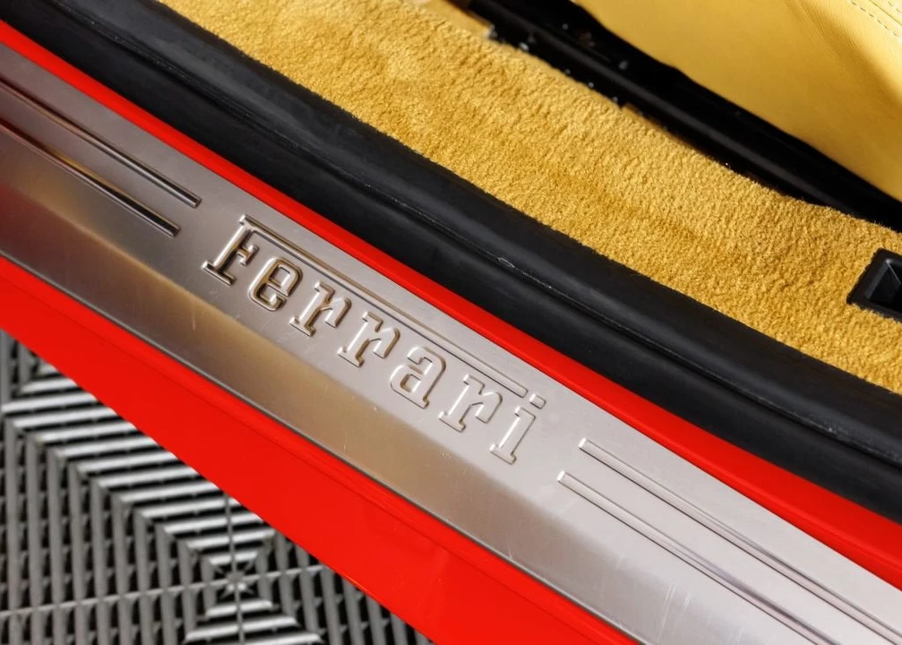 2013 Ferrari 458 Italia - Image 28 of 31