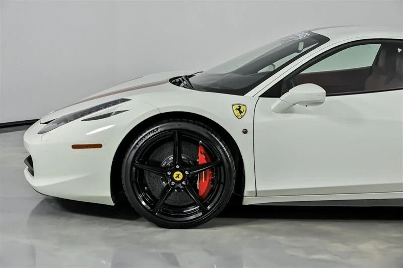 2013 Ferrari 458 Italia - Image 7 of 21