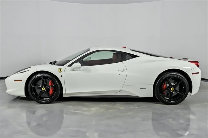 2013 Ferrari 458 Italia - Image 8 of 21