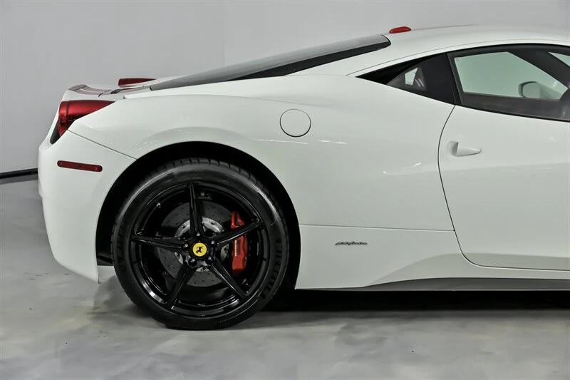 2013 Ferrari 458 Italia - Image 13 of 21