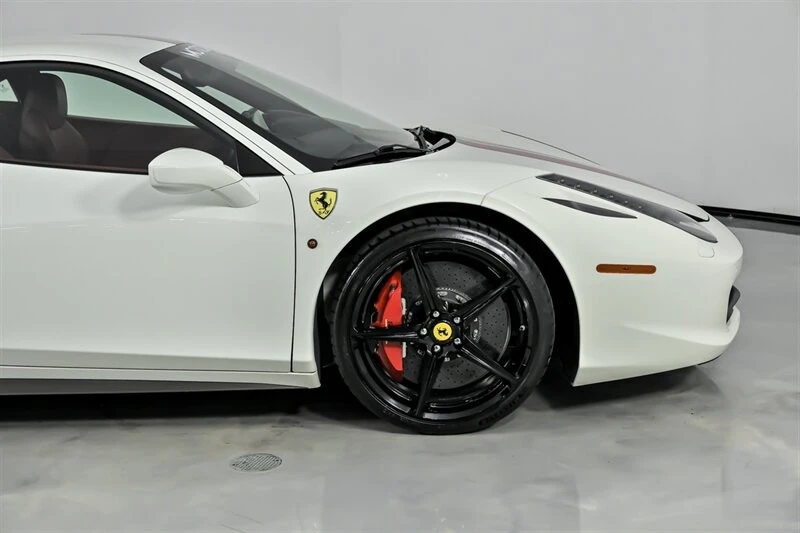 2013 Ferrari 458 Italia - Image 15 of 21