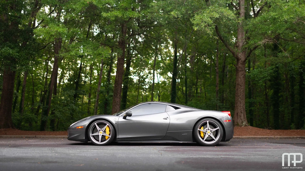 2013 Ferrari 458 Italia - Image 5 of 31