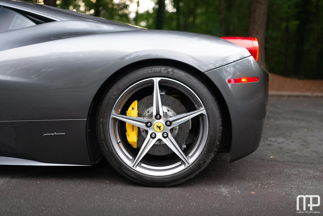 2013 Ferrari 458 Italia - Image 6 of 31
