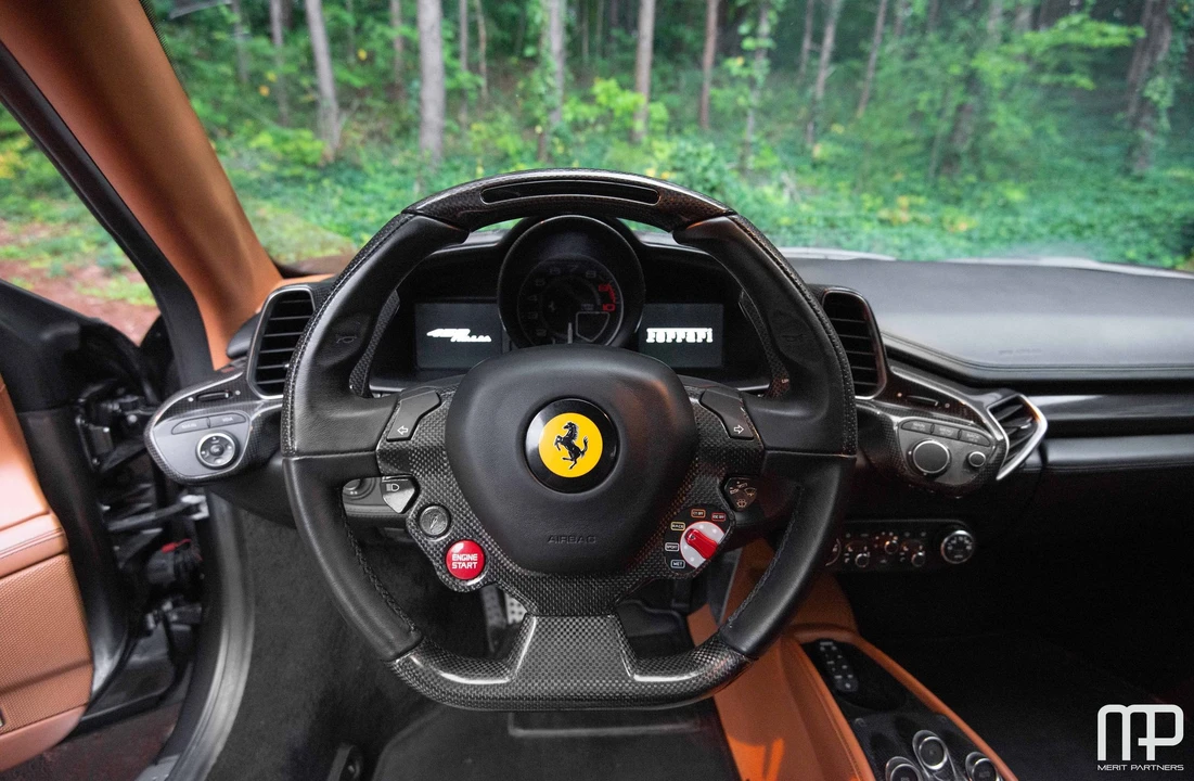 2013 Ferrari 458 Italia - Image 16 of 31