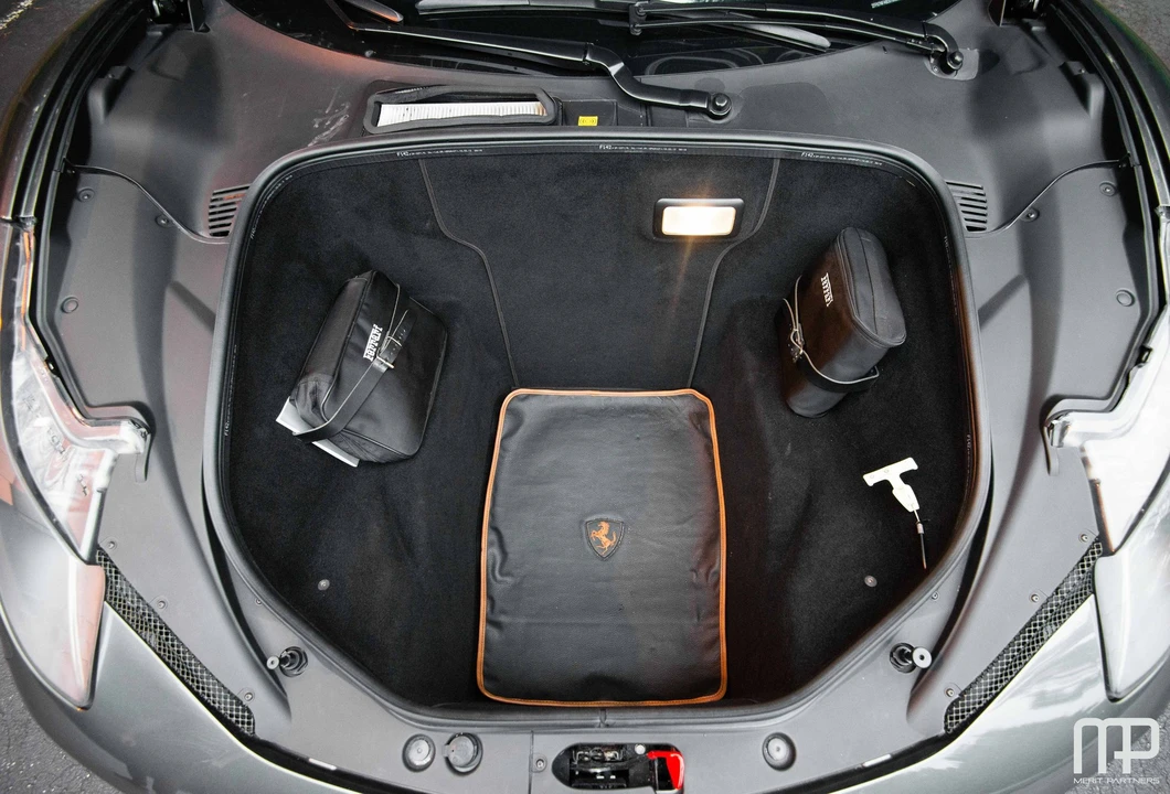 2013 Ferrari 458 Italia - Image 30 of 31