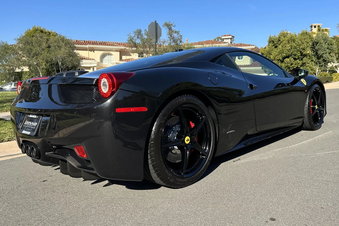 2013 Ferrari 458 Italia - Image 4 of 31