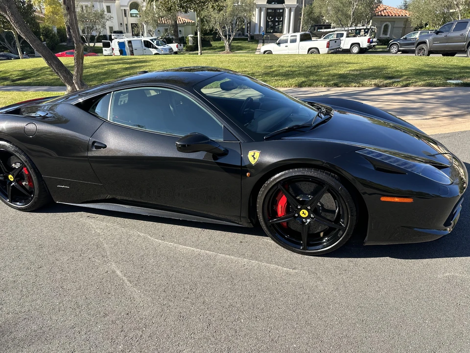 2013 Ferrari 458 Italia - Image 12 of 31