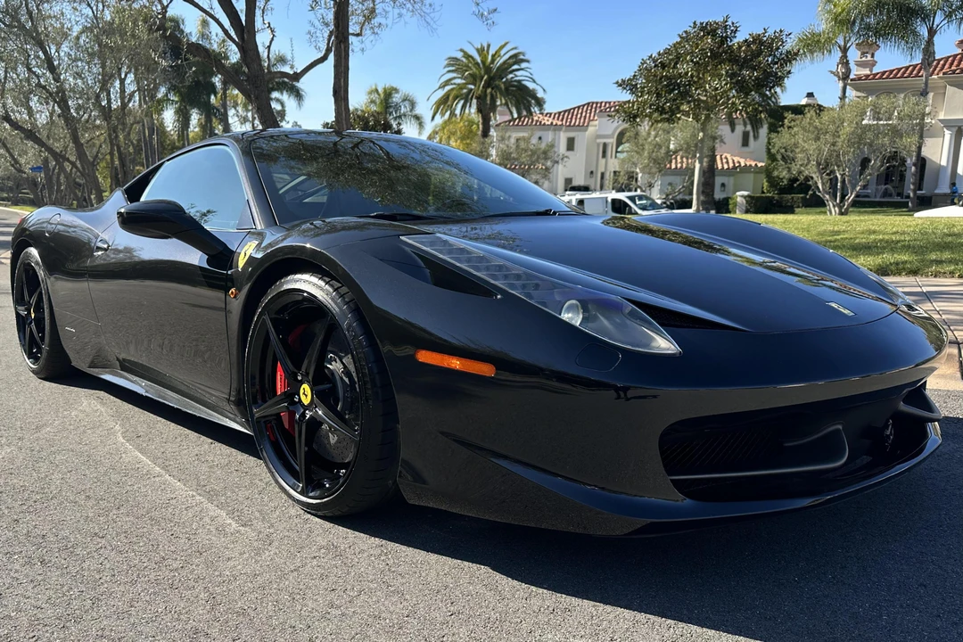 2013 Ferrari 458 Italia - Image 3 of 31
