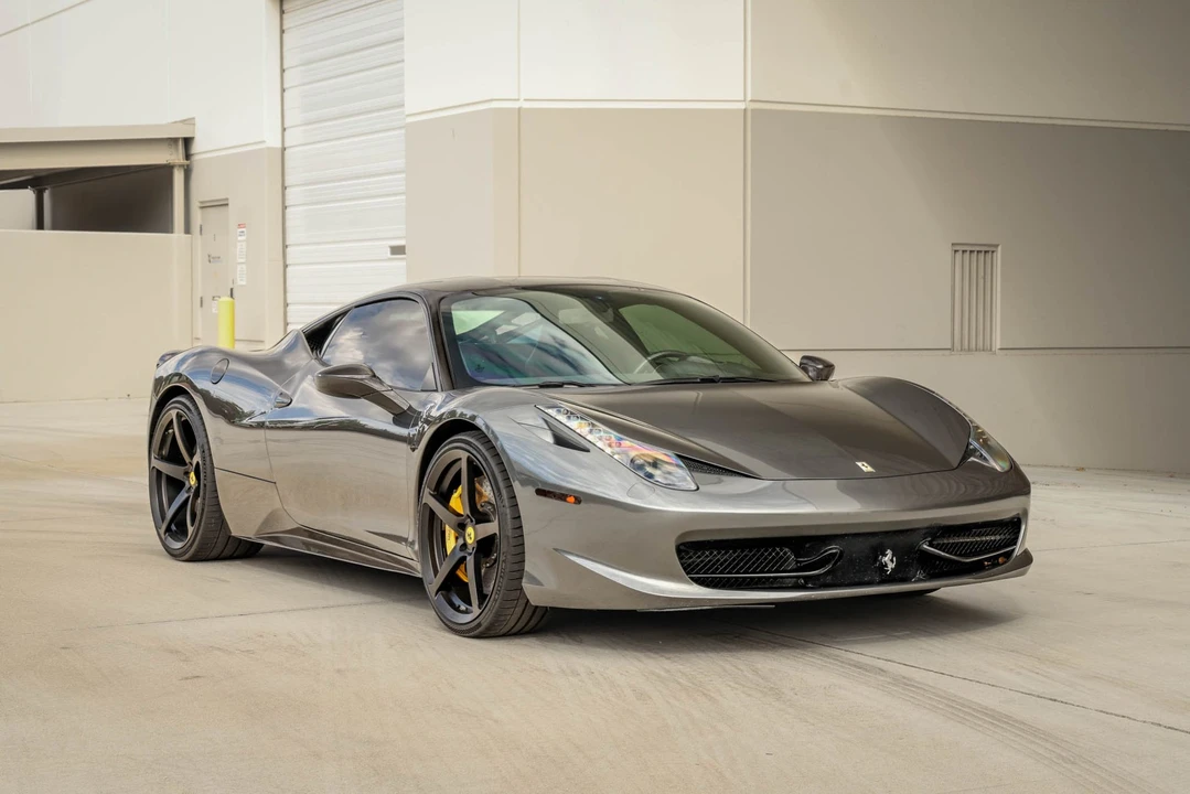 2013 Ferrari 458 Italia - Image 6 of 31