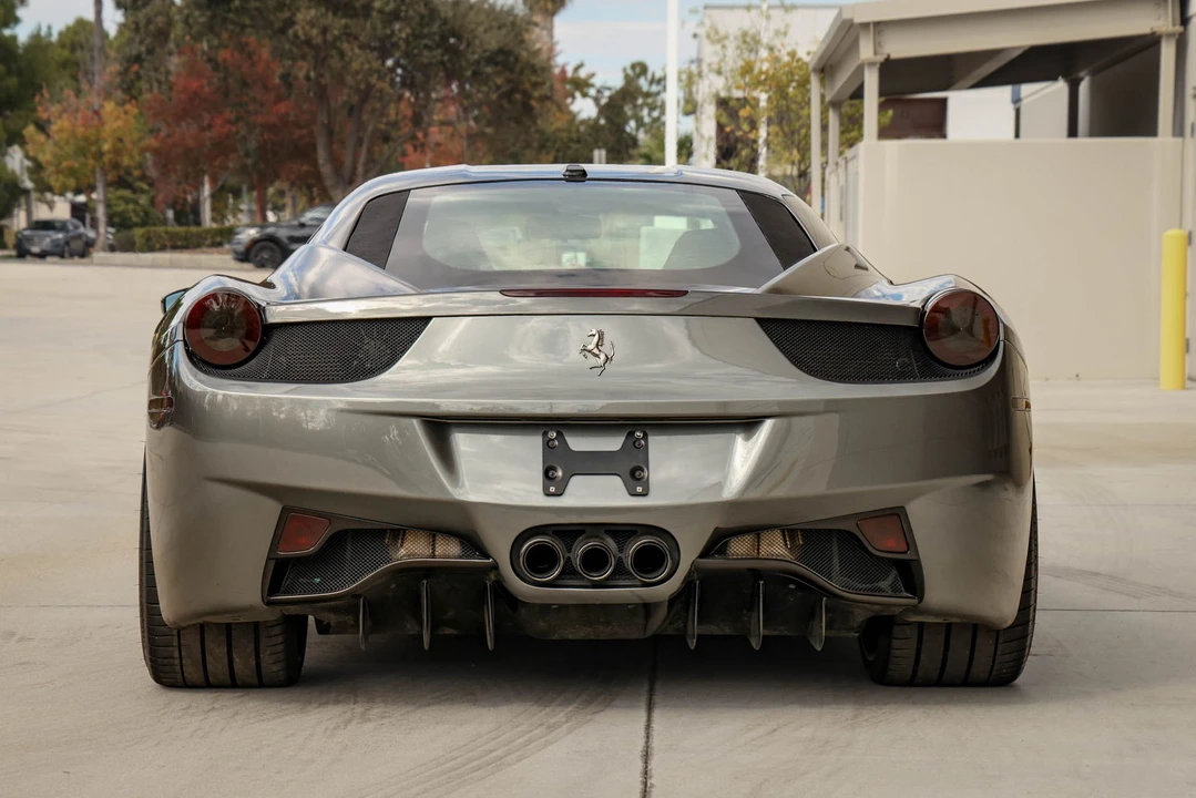 2013 Ferrari 458 Italia - Image 15 of 31