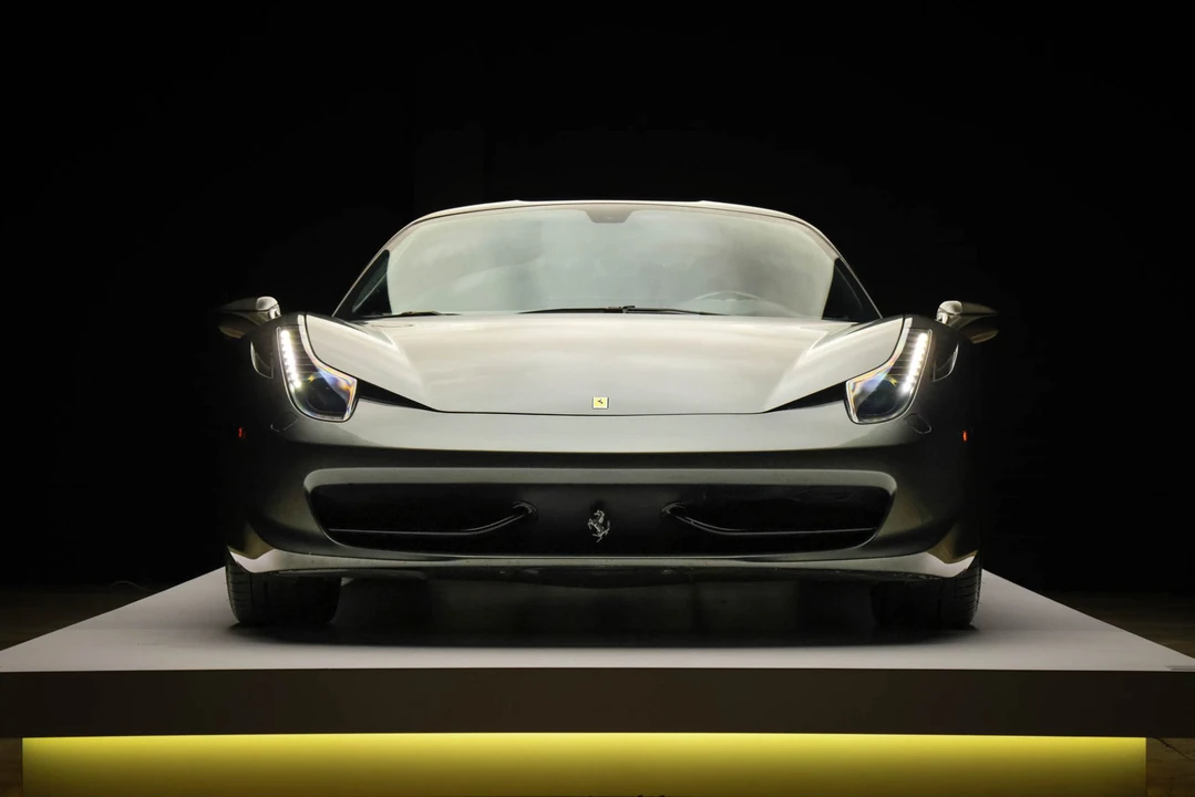 2013 Ferrari 458 Italia - Image 28 of 31
