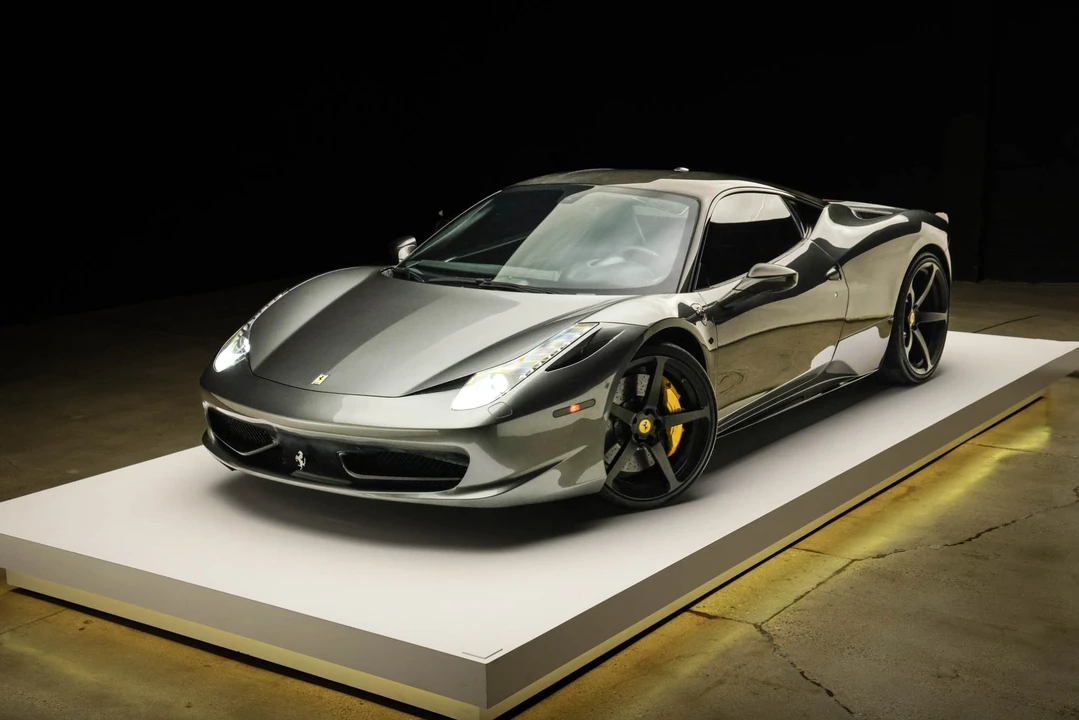 2013 Ferrari 458 Italia - Image 25 of 31