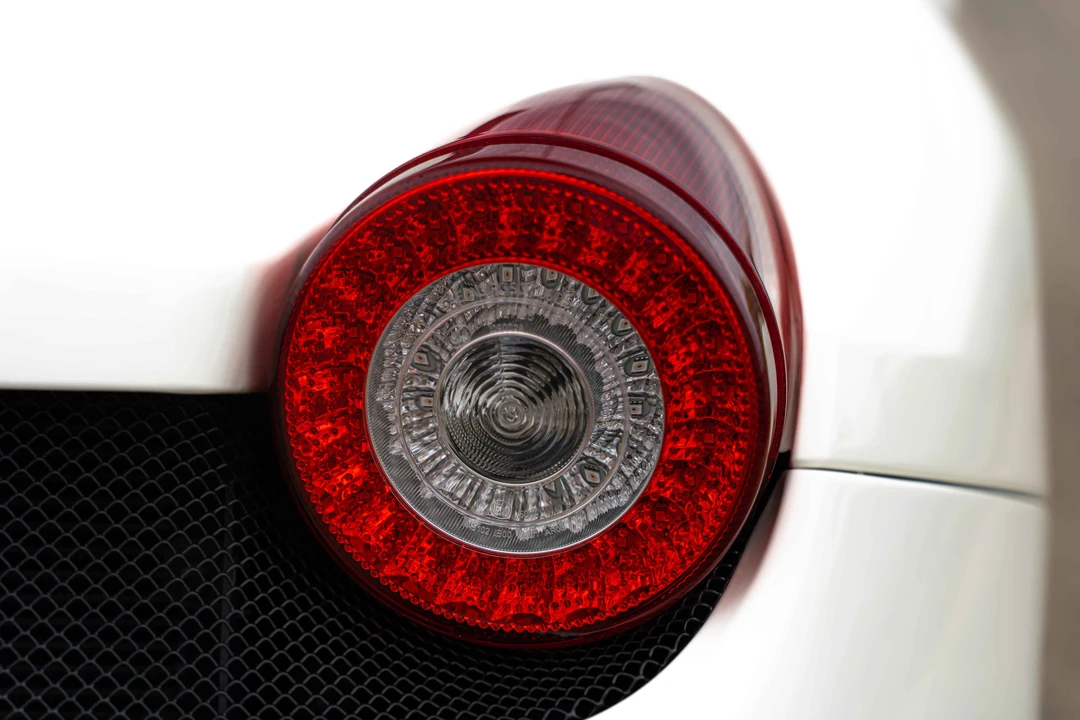 2013 Ferrari 458 Italia - Image 28 of 31