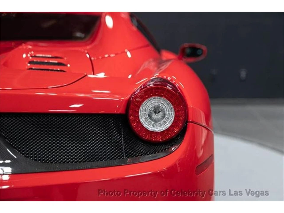 2013 Ferrari 458 Italia - Image 5 of 31