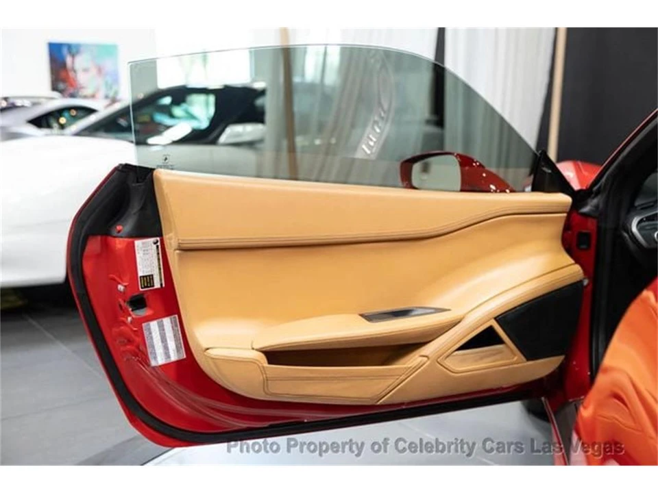 2013 Ferrari 458 Italia - Image 29 of 31