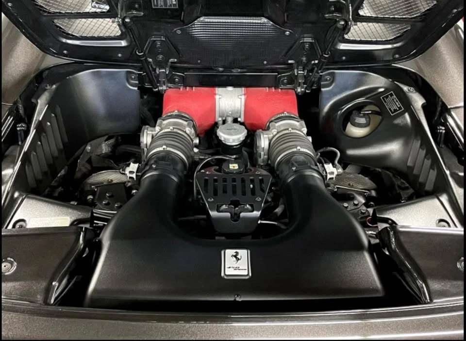 2013 Ferrari 458 Spider - Image 10 of 15