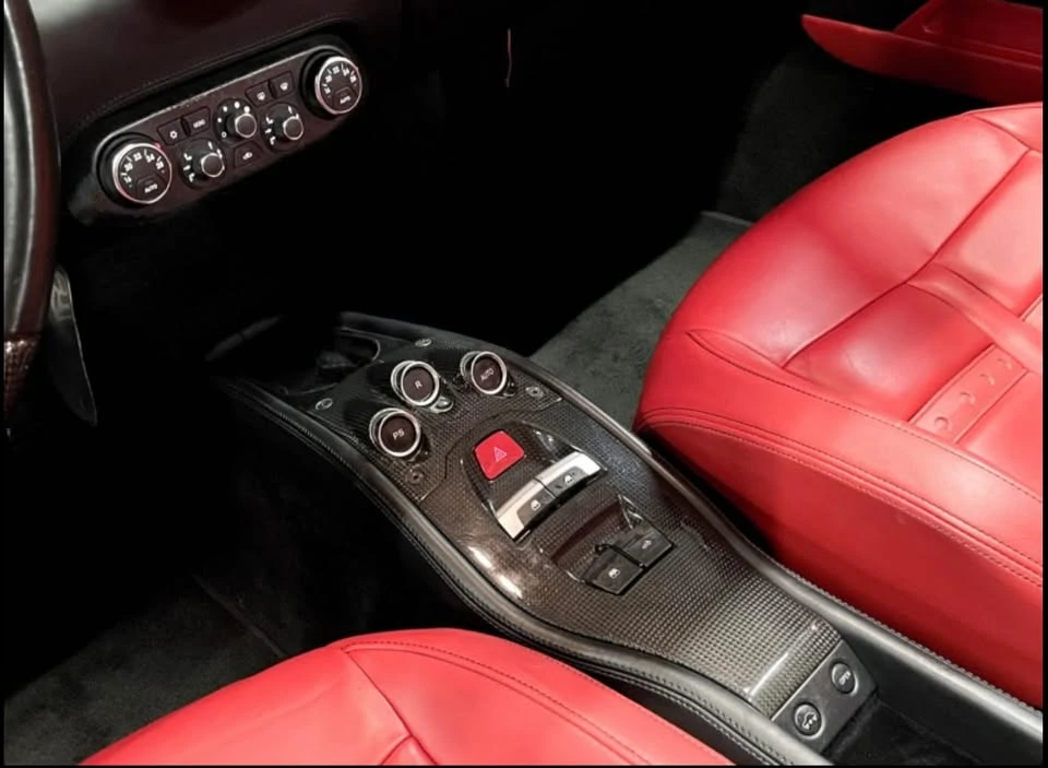 2013 Ferrari 458 Spider - Image 7 of 15
