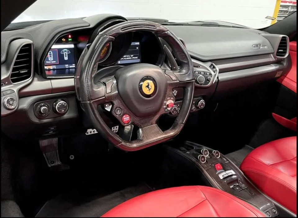 2013 Ferrari 458 Spider - Image 5 of 15