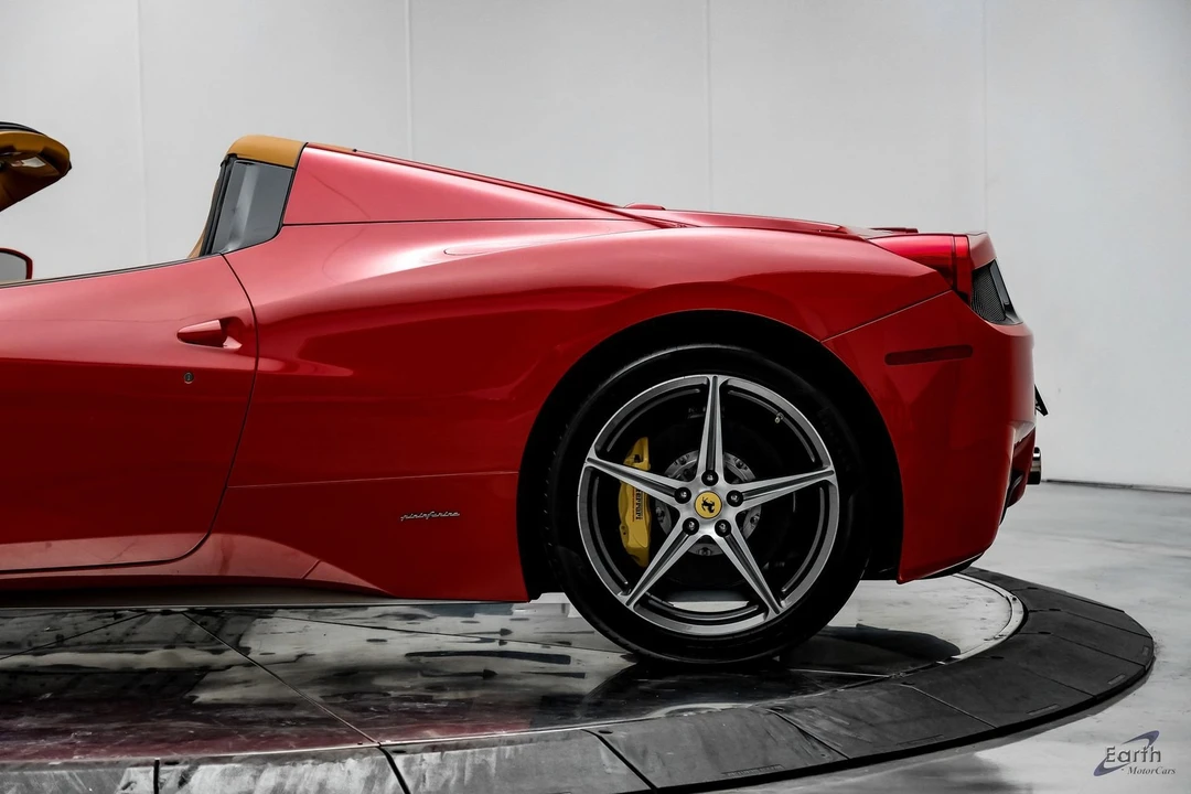 2013 Ferrari 458 Spider - Image 10 of 12