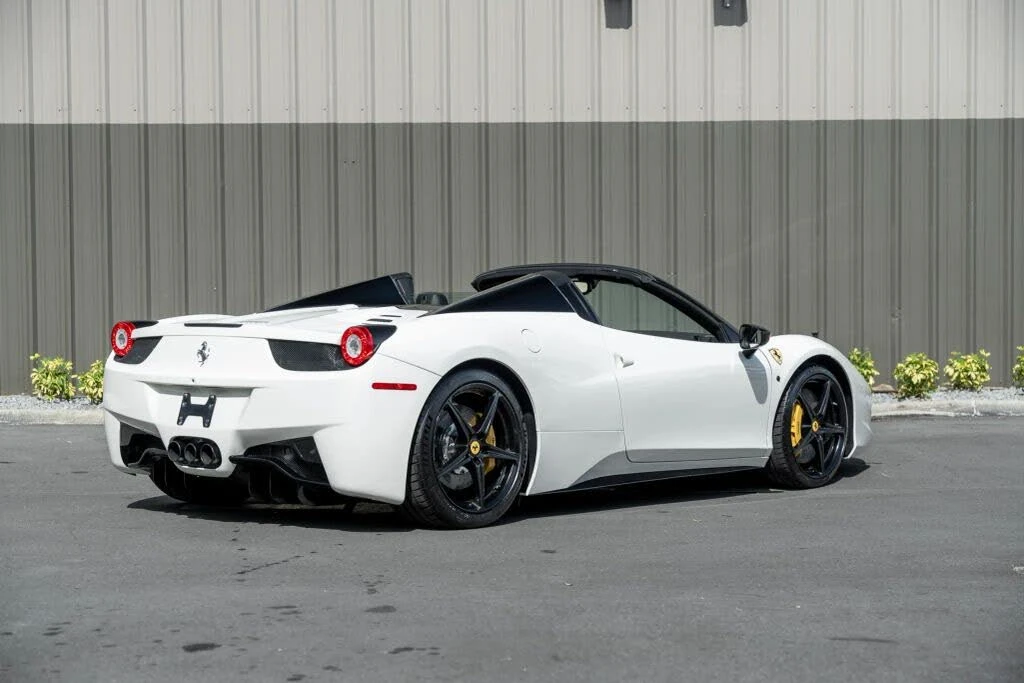 2013 Ferrari 458 Spider - Image 13 of 31