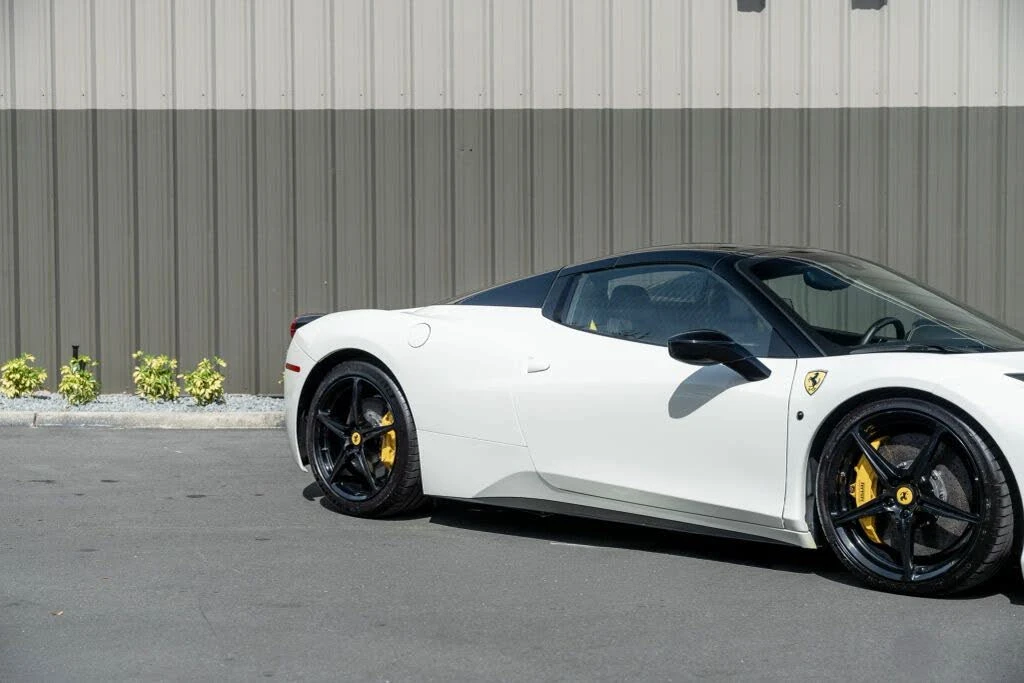 2013 Ferrari 458 Spider - Image 19 of 31