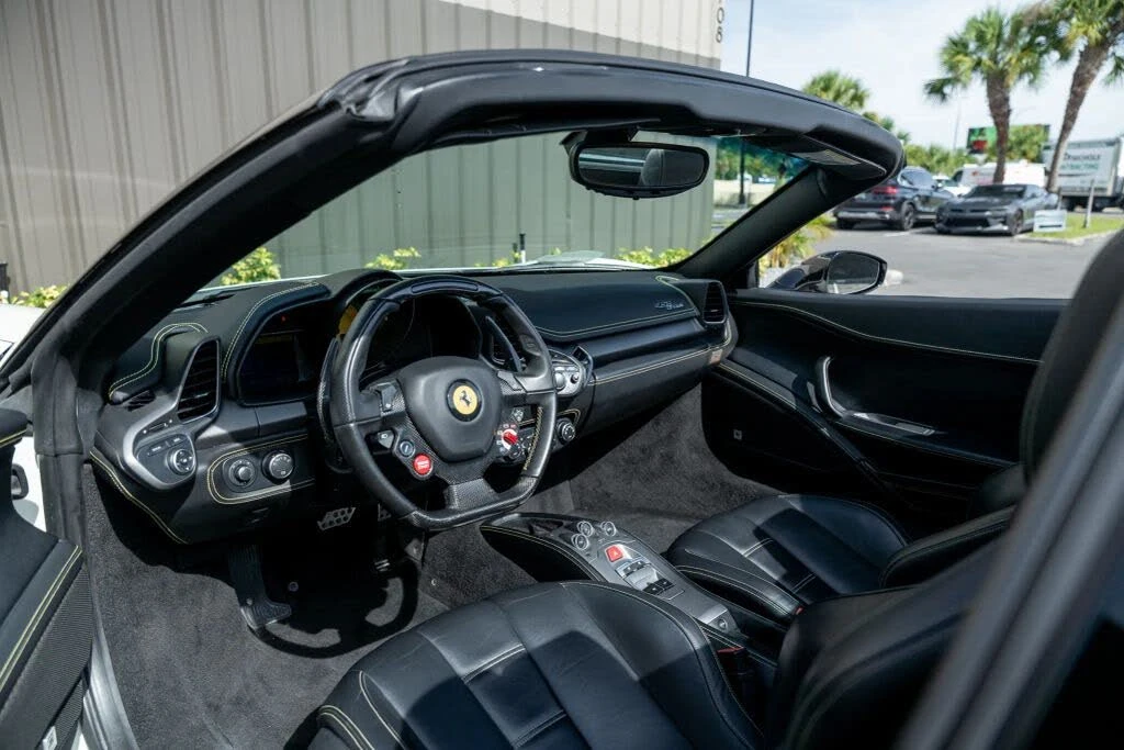 2013 Ferrari 458 Spider - Image 30 of 31