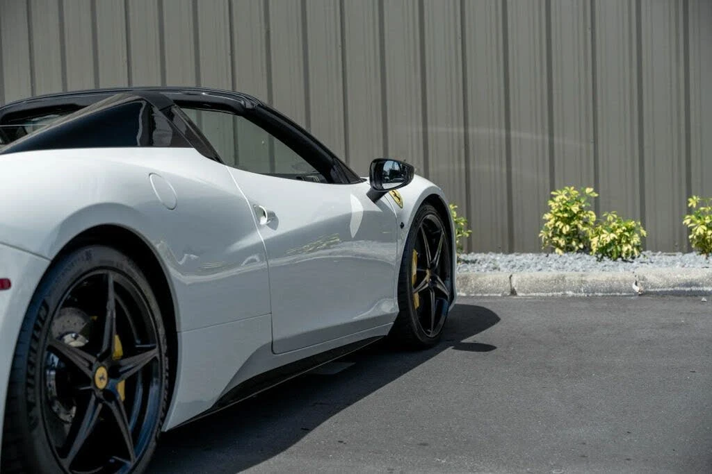 2013 Ferrari 458 Spider - Image 12 of 31
