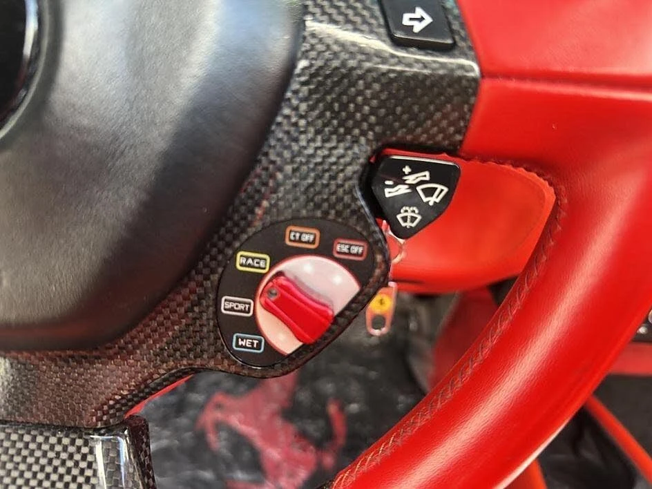 2013 Ferrari 458 Spider - Image 31 of 31