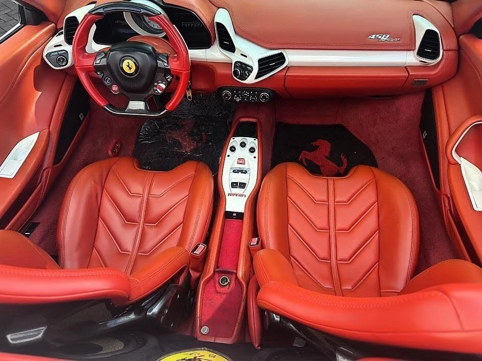 2013 Ferrari 458 Spider - Image 14 of 31