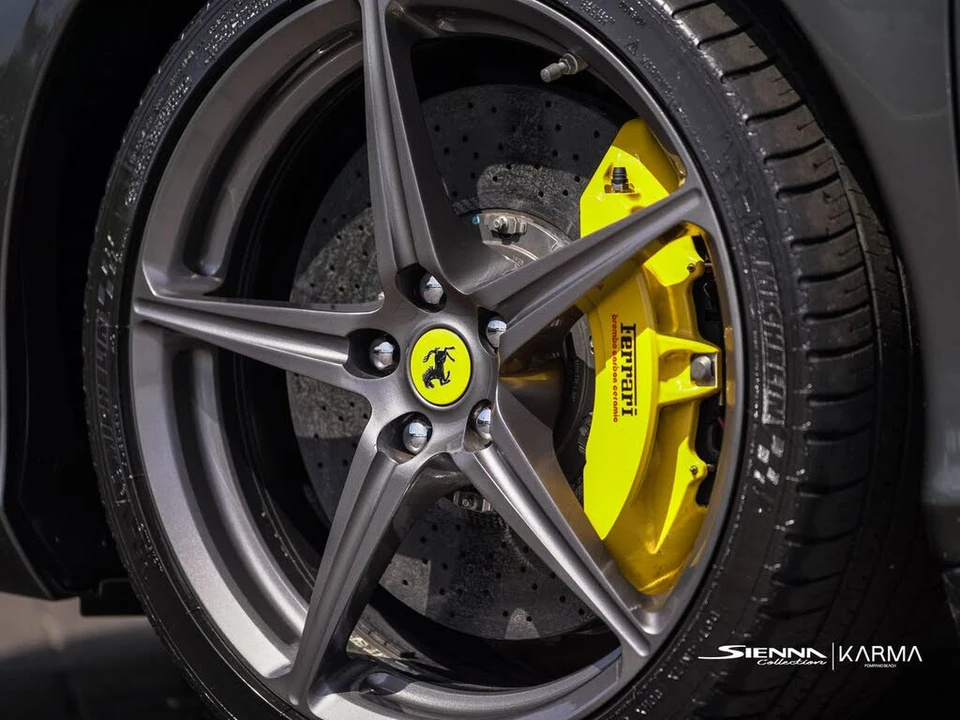 2013 Ferrari 458 Spider - Image 28 of 31
