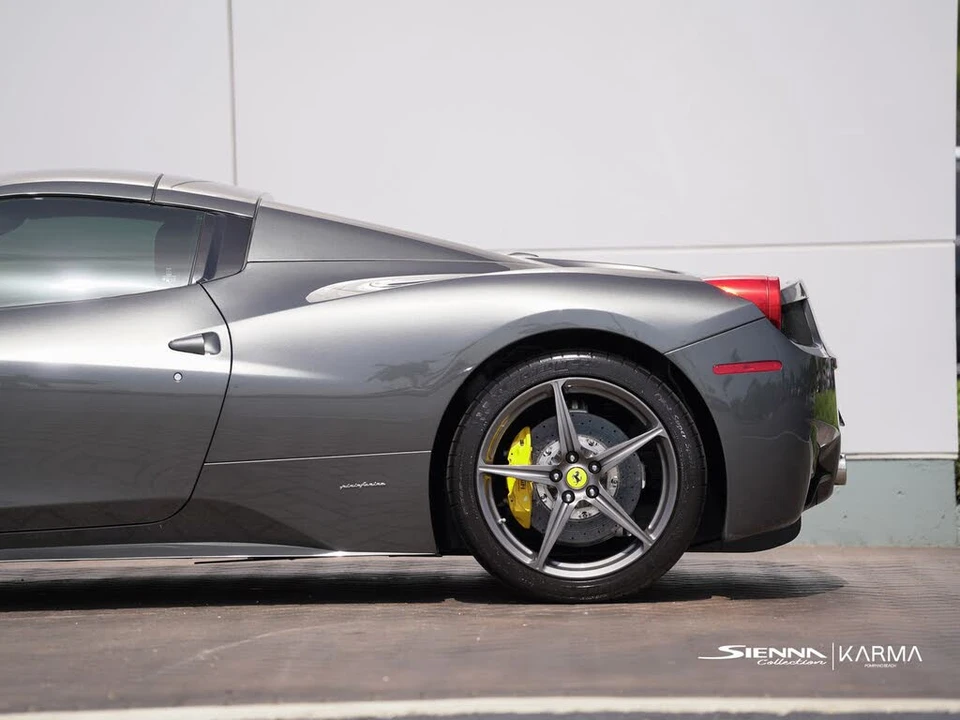 2013 Ferrari 458 Spider - Image 27 of 31