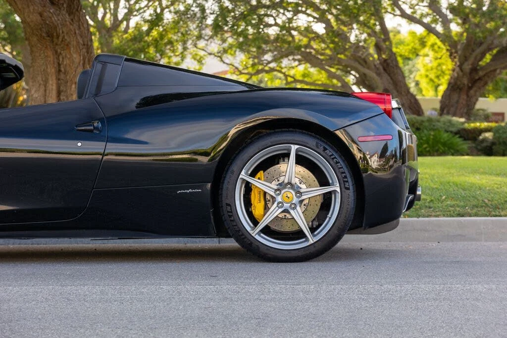 2013 Ferrari 458 Spider - Image 23 of 31