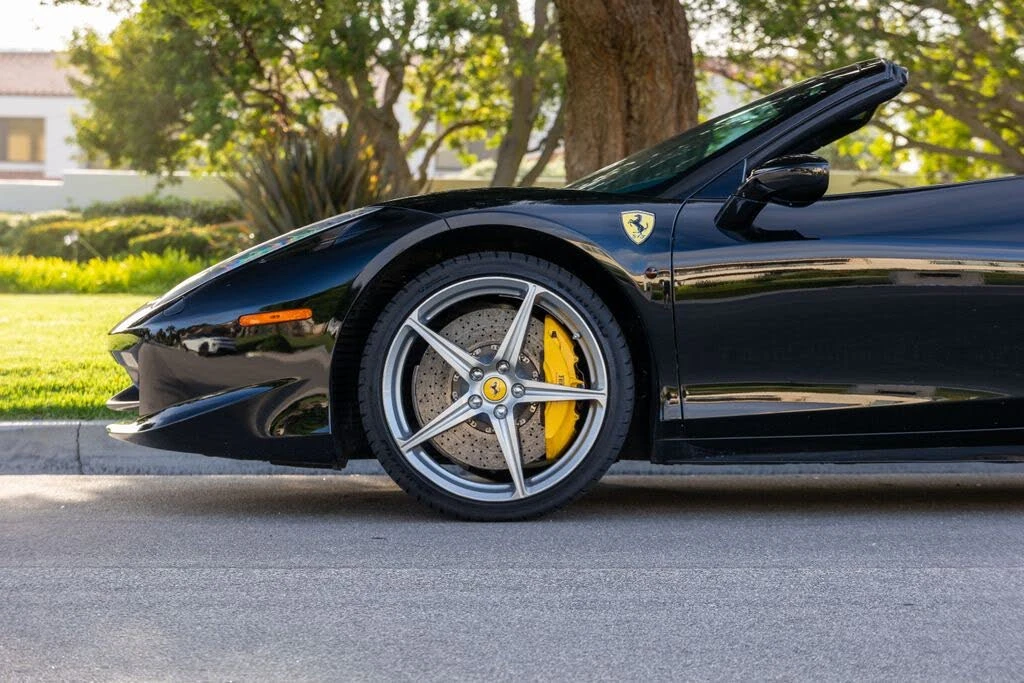 2013 Ferrari 458 Spider - Image 22 of 31