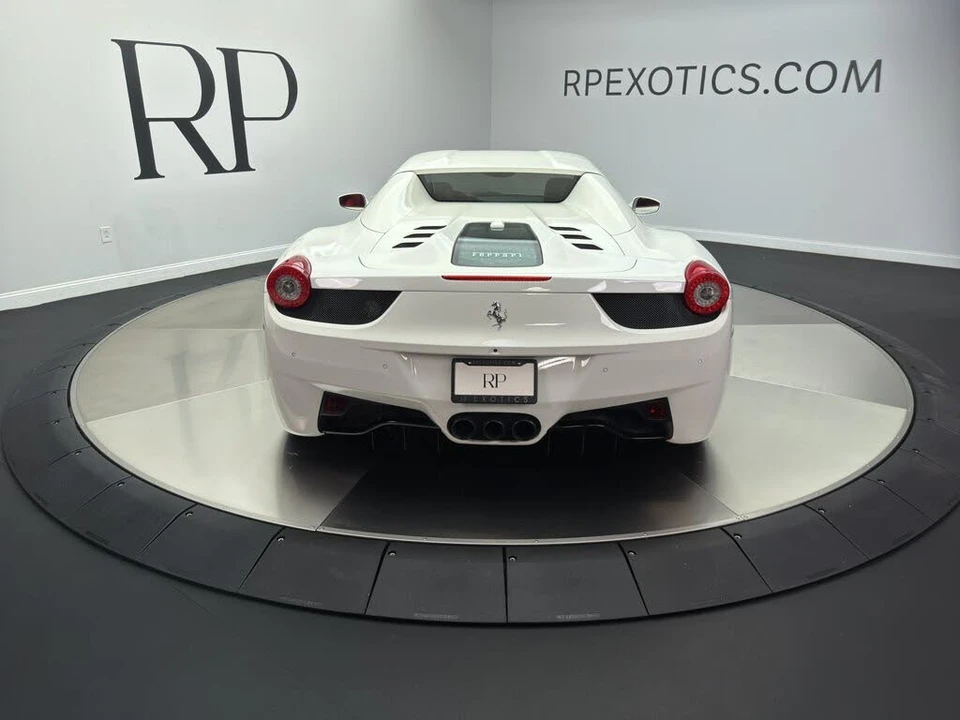 2013 Ferrari 458 Spider - Image 13 of 31