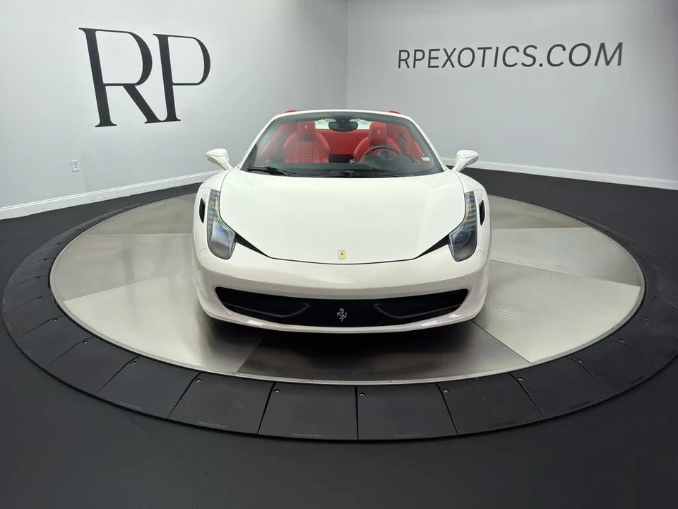 2013 Ferrari 458 Spider - Image 2 of 31