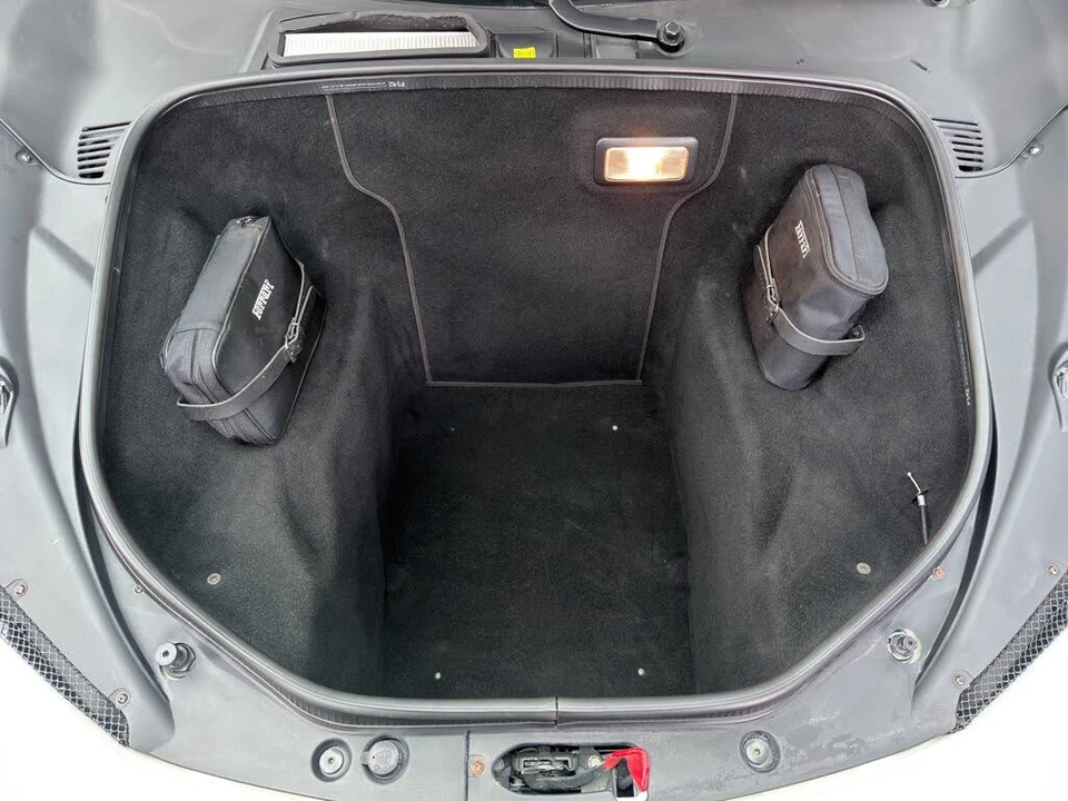 2013 Ferrari 458 Spider - Image 29 of 31