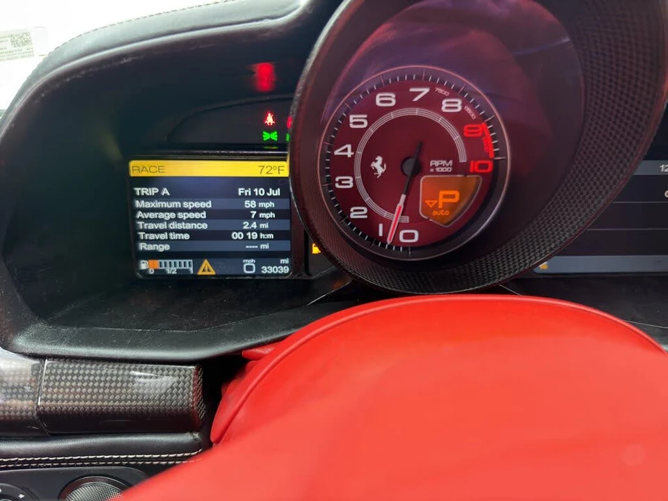 2013 Ferrari 458 Spider - Image 31 of 31