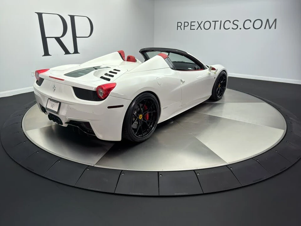 2013 Ferrari 458 Spider - Image 6 of 31