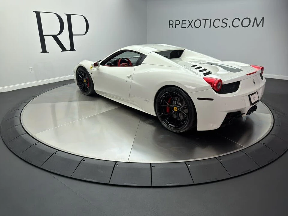 2013 Ferrari 458 Spider - Image 12 of 31