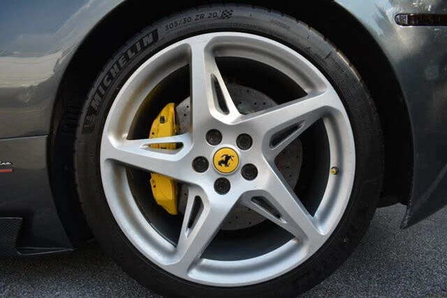 2013 Ferrari 458 Spider - Image 28 of 31