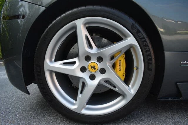 2013 Ferrari 458 Spider - Image 27 of 31
