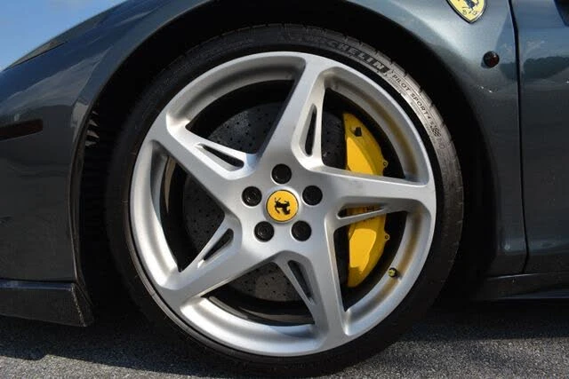 2013 Ferrari 458 Spider - Image 29 of 31