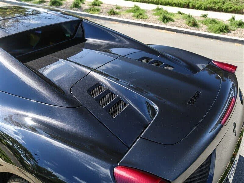 2013 Ferrari 458 Spider - Image 30 of 31