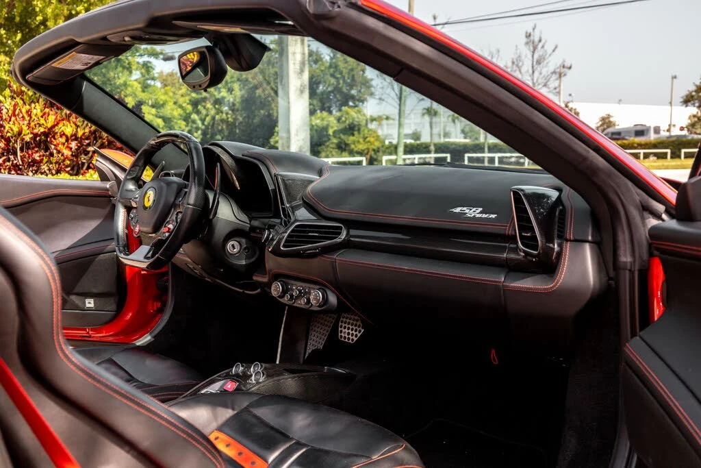 2013 Ferrari 458 Spider - Image 13 of 31