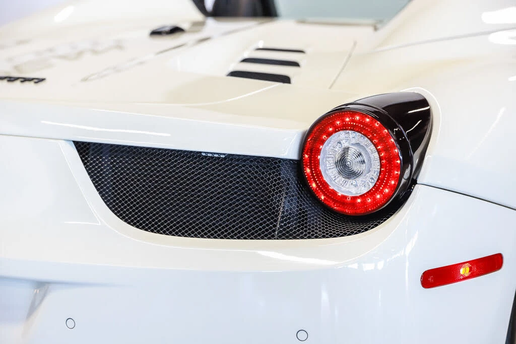 2013 Ferrari 458 Spider - Image 23 of 31