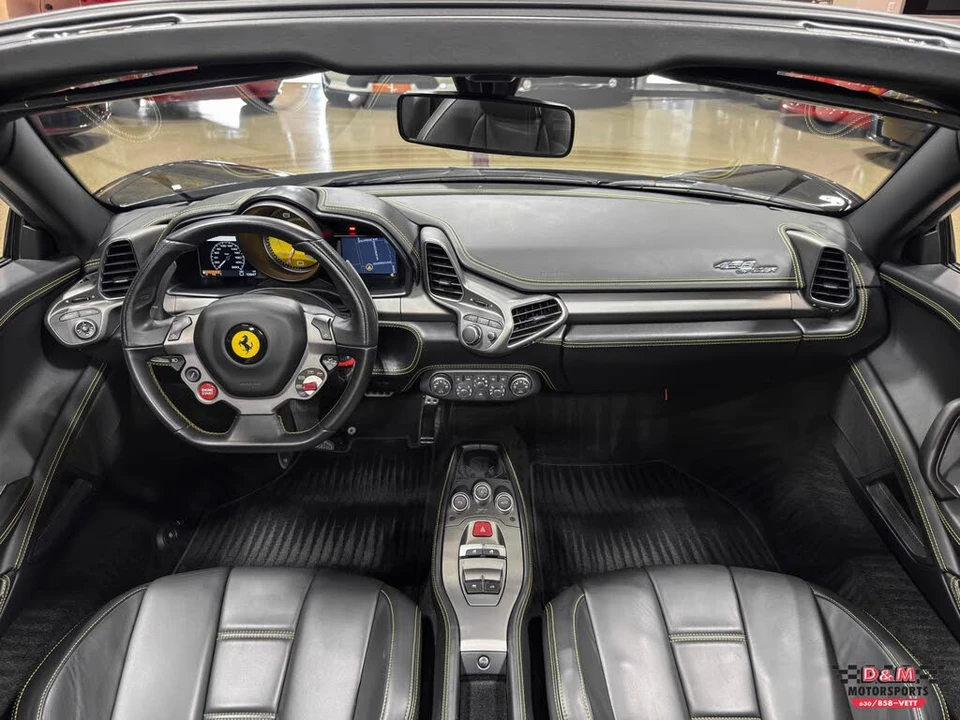2013 Ferrari 458 Spider - Image 13 of 31