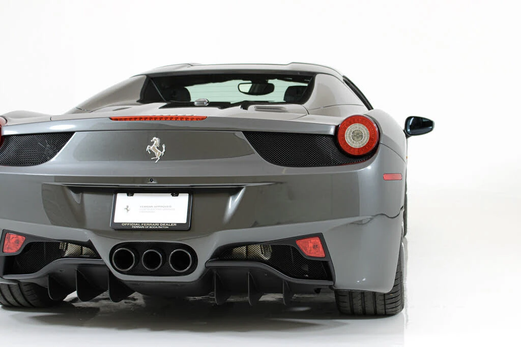 2013 Ferrari 458 Spider - Image 27 of 31